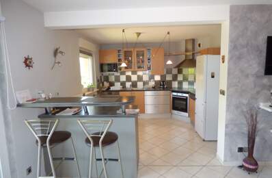 Appartement à vendre 4 pièces  () — photo du bien