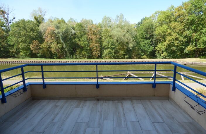 Appartement à vendre 4 pièces  () — photo 4