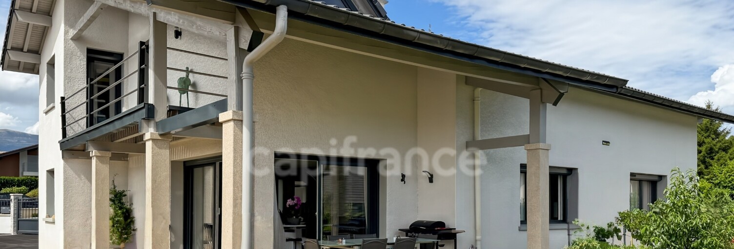 Maison 8 Pièces 210 m² à vendre à Prévessin-Moëns (01280)