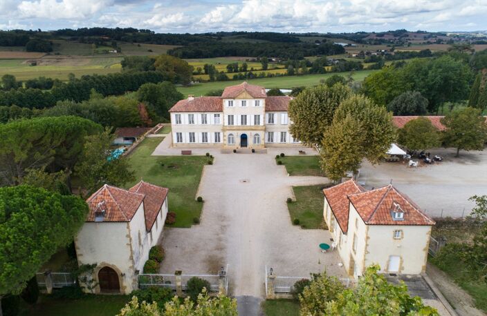 Élégant château du XIXᵉ siècle sur 70 ha, vue panoramique sur les Pyrénées, à 1h30 de Toulouse-Blagnac — photo 5