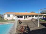 Maison à vendre avec jardin et piscine — photo 2