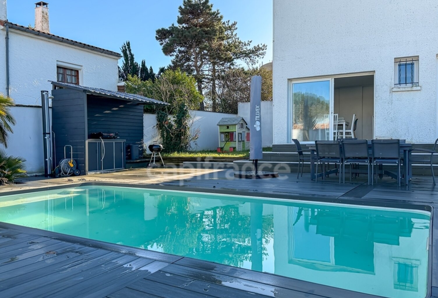 Maison à vendre 4 pièces ROYAN (17) - Piscine chauffée - Terrain de 375m² — photo 1