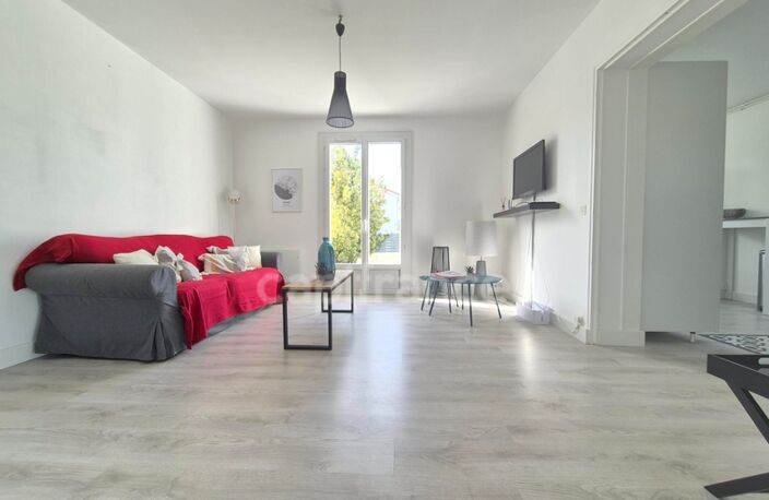 Maison à vendre 4 pièces ROYAN (17) - Piscine chauffée - Terrain de 375m² — photo 5