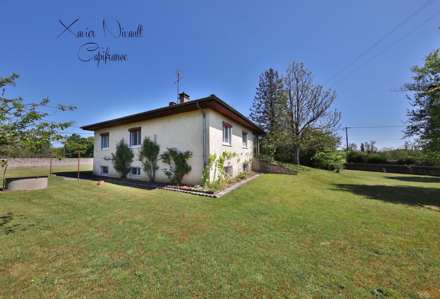Maison à vendre 5 pièces proche de PONT DE VAUX (01) — photo 1