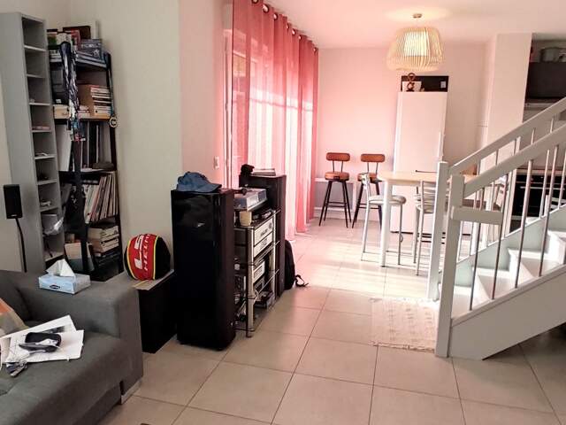 AUDENGE – SUPERBE T3 DUPLEX – 2 CHAMBRES - DANS UNE RÉSIDENCE HAUT DE GAMME — photo du bien