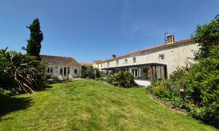 Maison 6 Pièces 200 m² à vendre à Champdolent (17430)