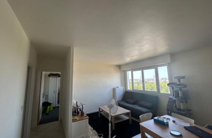 Appartement À Louer — photo 3