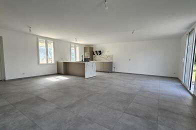 Maison 5 pièces 2190 €