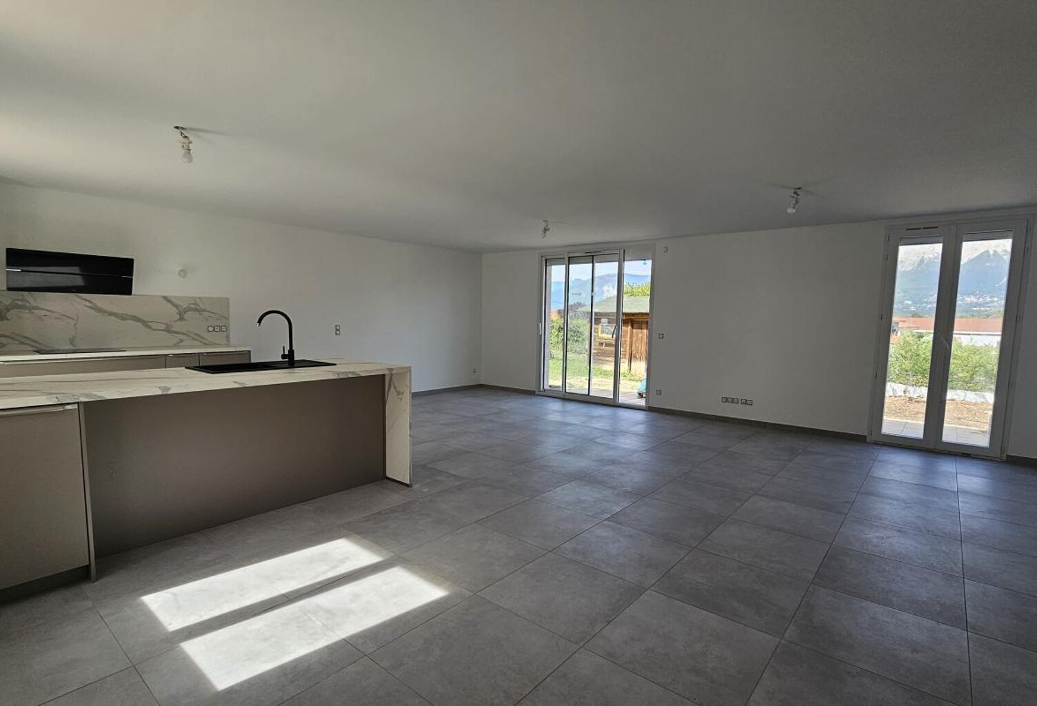Maison individuelle — photo 1