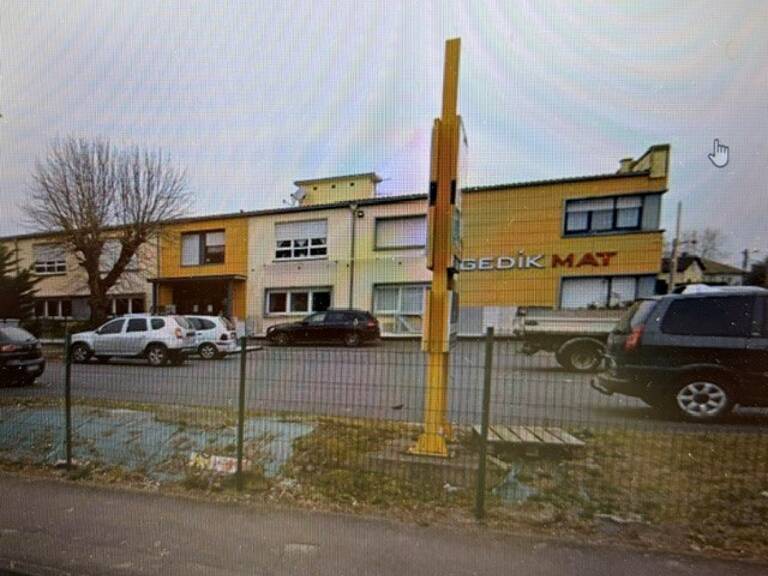 Location - Appartement T3 - 91m2 - Forbach — photo 1