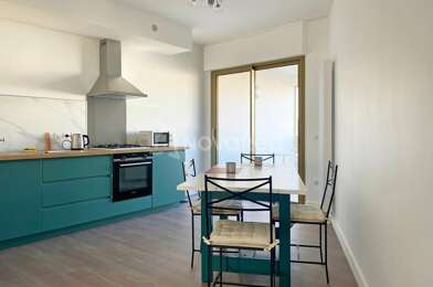 Appartement 3 pièces 900 €