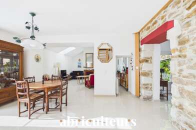Maison 8 pièces 649000 €