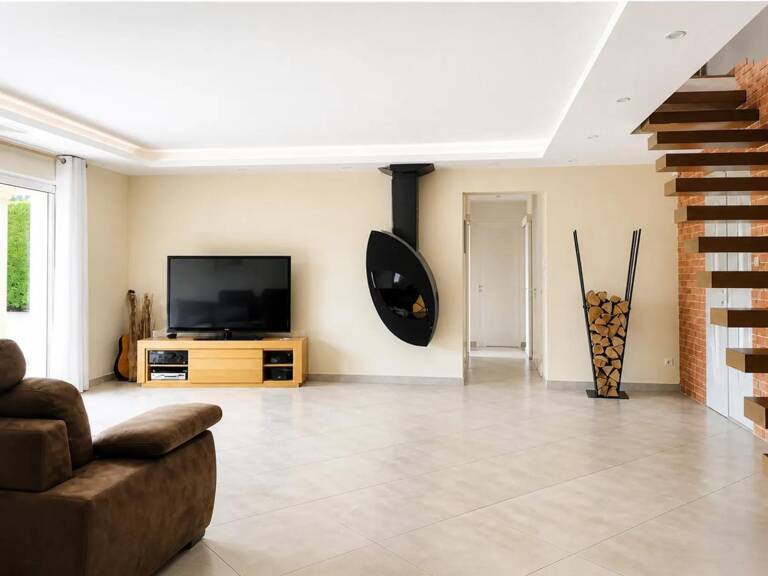 Maison de 4 pièces de 135 m² à Reyssouze — photo 1