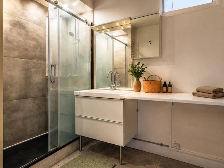 Appartement de 4 pièces de 93 m² à Aubervilliers — photo 1