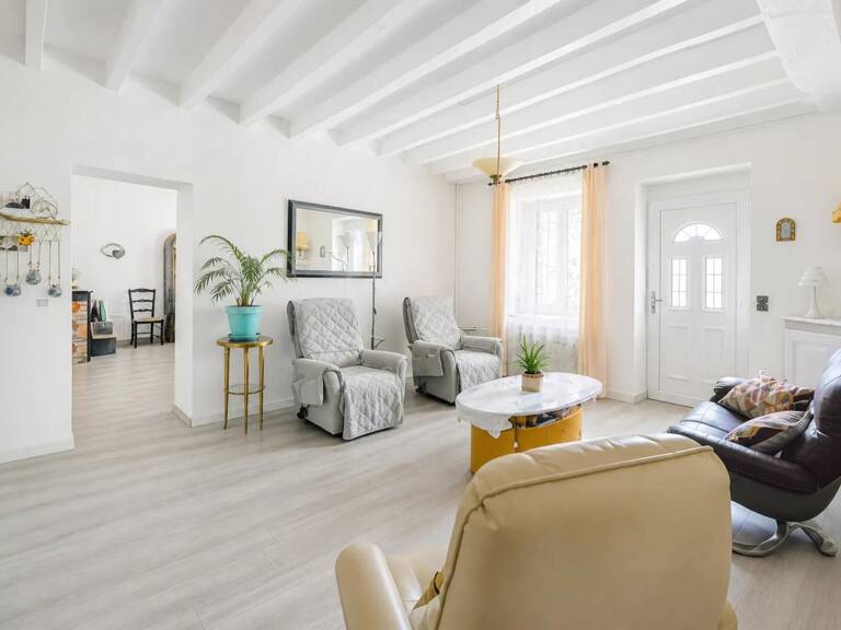 Maison de 8 pièces de 177 m² à Cour-Cheverny — photo 1