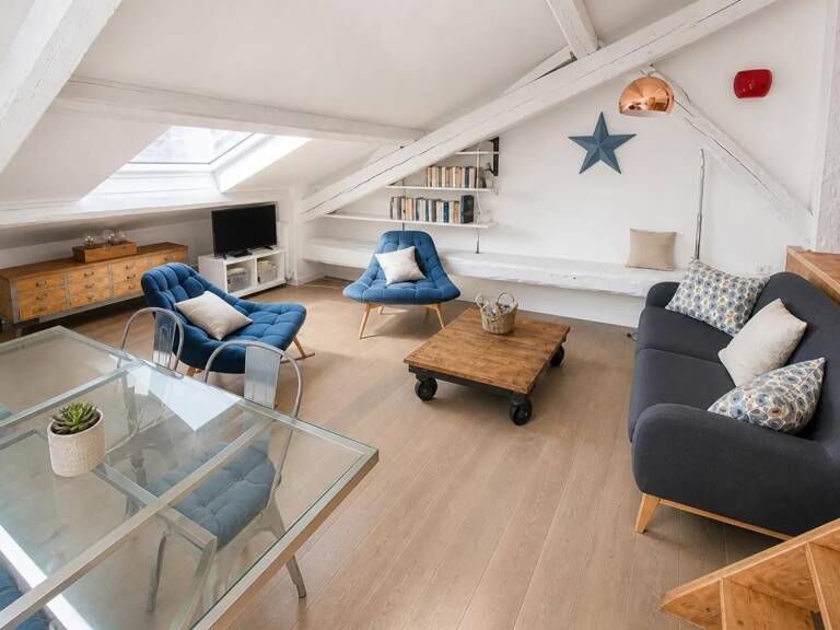 Appartement duplex de 2 pièces - 75 m2 - intra muros à Avignon — photo 1
