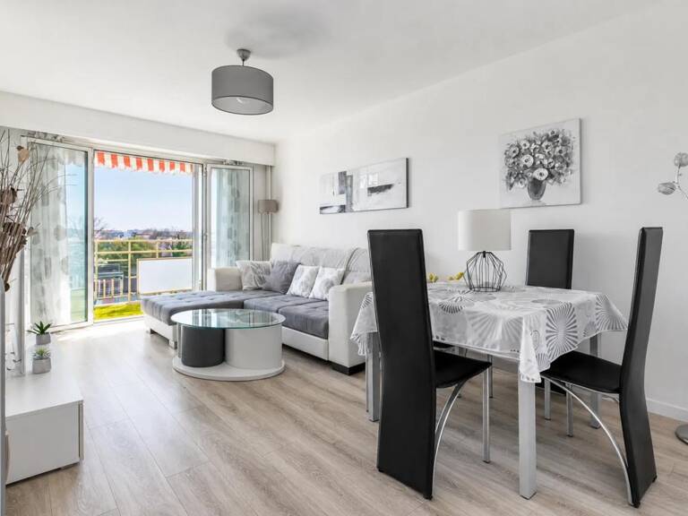 Appartement lumineux 4P avec extérieurs à Cagnes-sur-Mer — photo 1