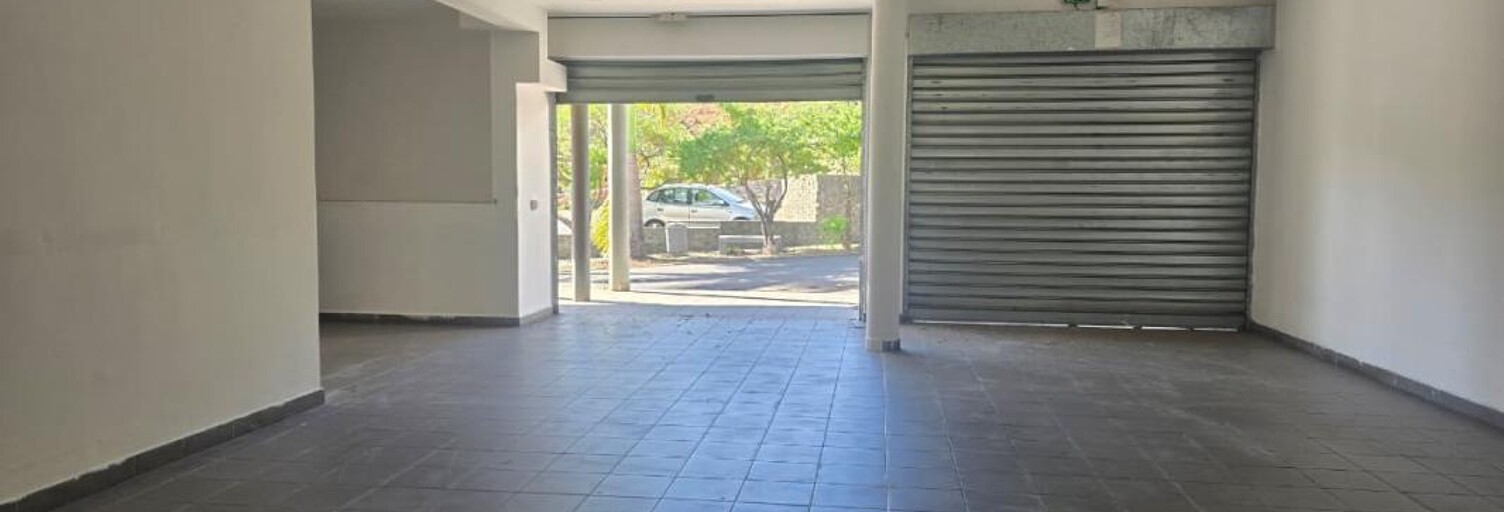 Commerce  77 m² à vendre à Saint-Pierre (97410)