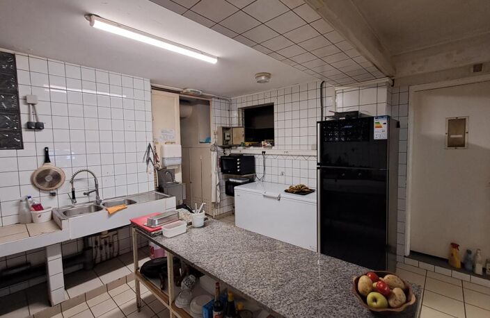 LOCAL 180 m2 A LOUER - SAINT-LEU CENTRE — photo 3