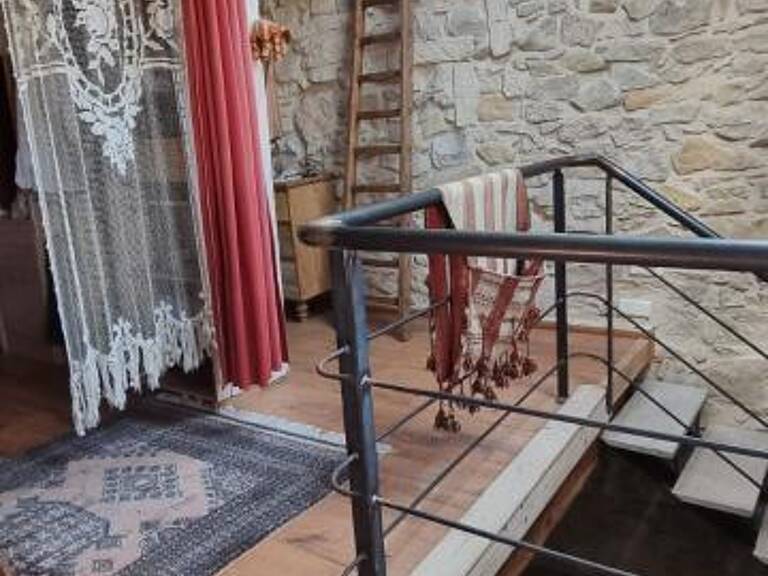 Maison de caractère au cœur du village – Quand les pierres racontent une histoire — photo 1