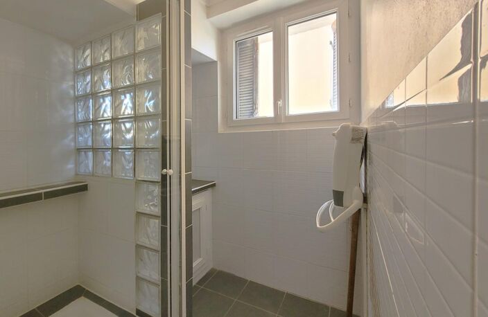 Appartement à Vendre — photo 2