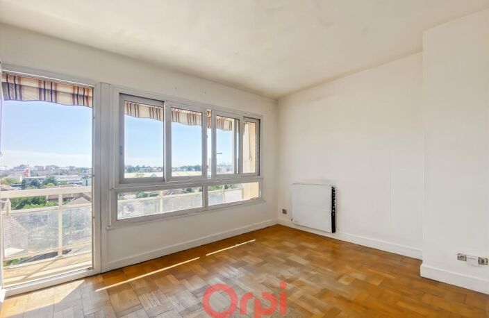 À vendre. Villeurbanne – 58 m2 à fort potentiel — photo 2