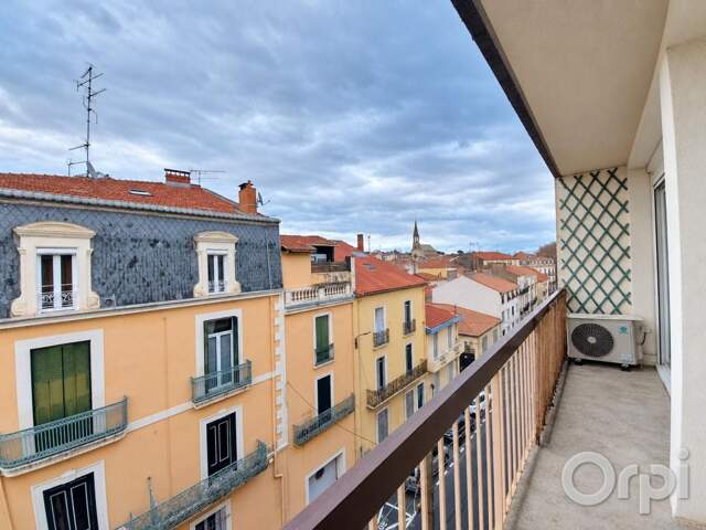 BEZIERS - Appartement À Louer — photo du bien