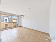 BEZIERS - Appartement À Louer — photo 2