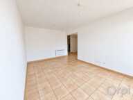 BEZIERS - Appartement À Louer — photo 3