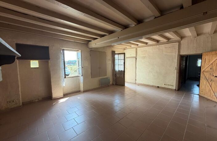 Maison à rénover sur plus de 5000 m² de terrain — photo 2