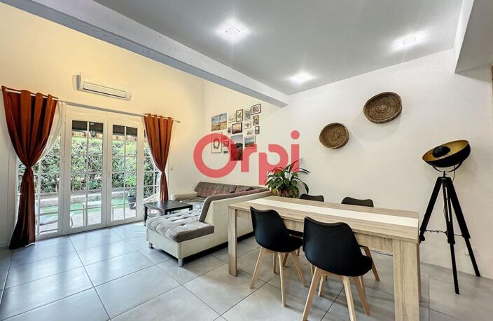 MAISON T4 77.78m² SAINT-RAPHAEL -  PISCINE - CLIMATISATION - JARDIN — photo 2