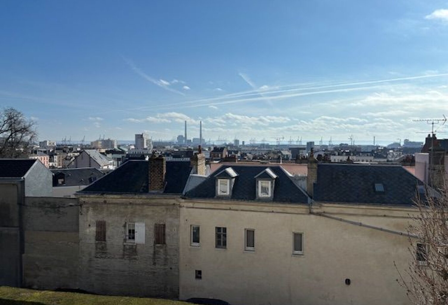 Appartement À Vendre — photo 1