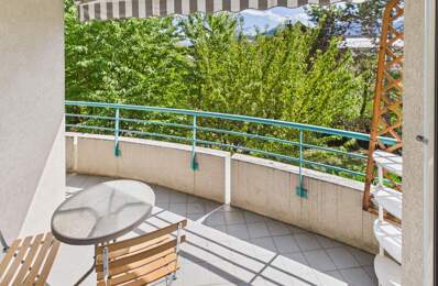Appartement 3 Pièces non meublé avec 2 balcons, un cellier et possibilité garage - (possibilité de louer en meublé) — photo du bien