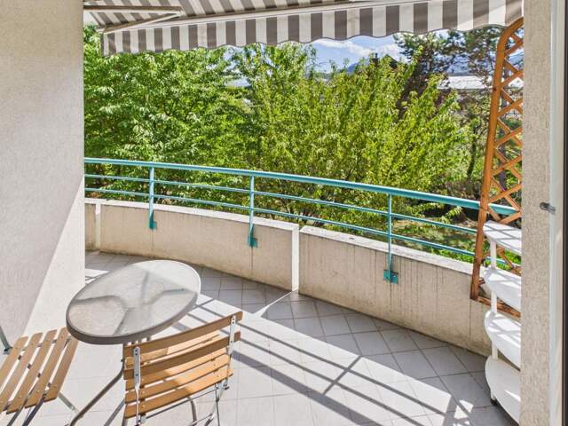 Appartement 3 Pièces non meublé avec 2 balcons, un cellier et possibilité garage - (possibilité de louer en meublé) — photo du bien