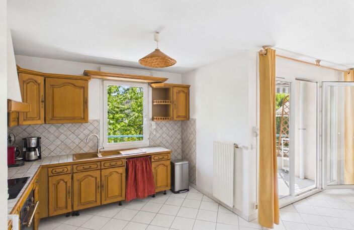 Appartement 3 Pièces non meublé avec 2 balcons, un cellier et possibilité garage - (possibilité de louer en meublé) — photo 4