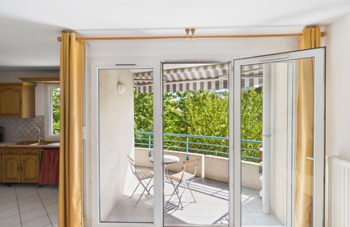 Appartement 3 Pièces non meublé avec 2 balcons, un cellier et possibilité garage - (possibilité de louer en meublé) — photo 5