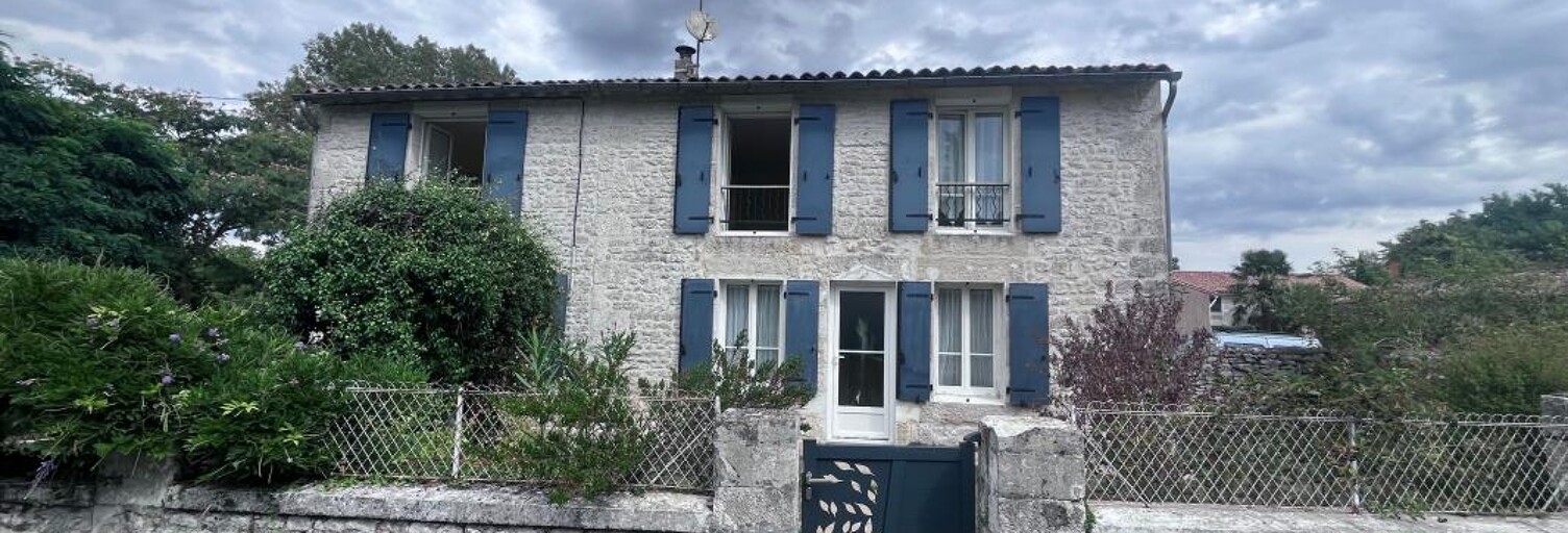 Maison 5 Pièces 157 m² à vendre à Sainte-Ouenne (79220)