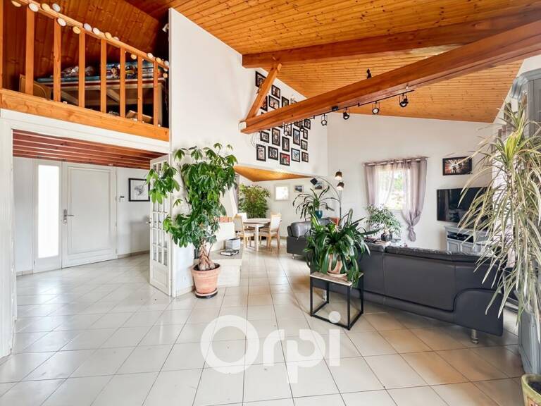 À Vendre - SAINT-CYR-EN-TALMONDAIS – Maison de 126 m² sur 4 800 m² de terrain — photo 1