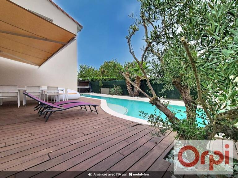 Maison À Vendre — photo 1