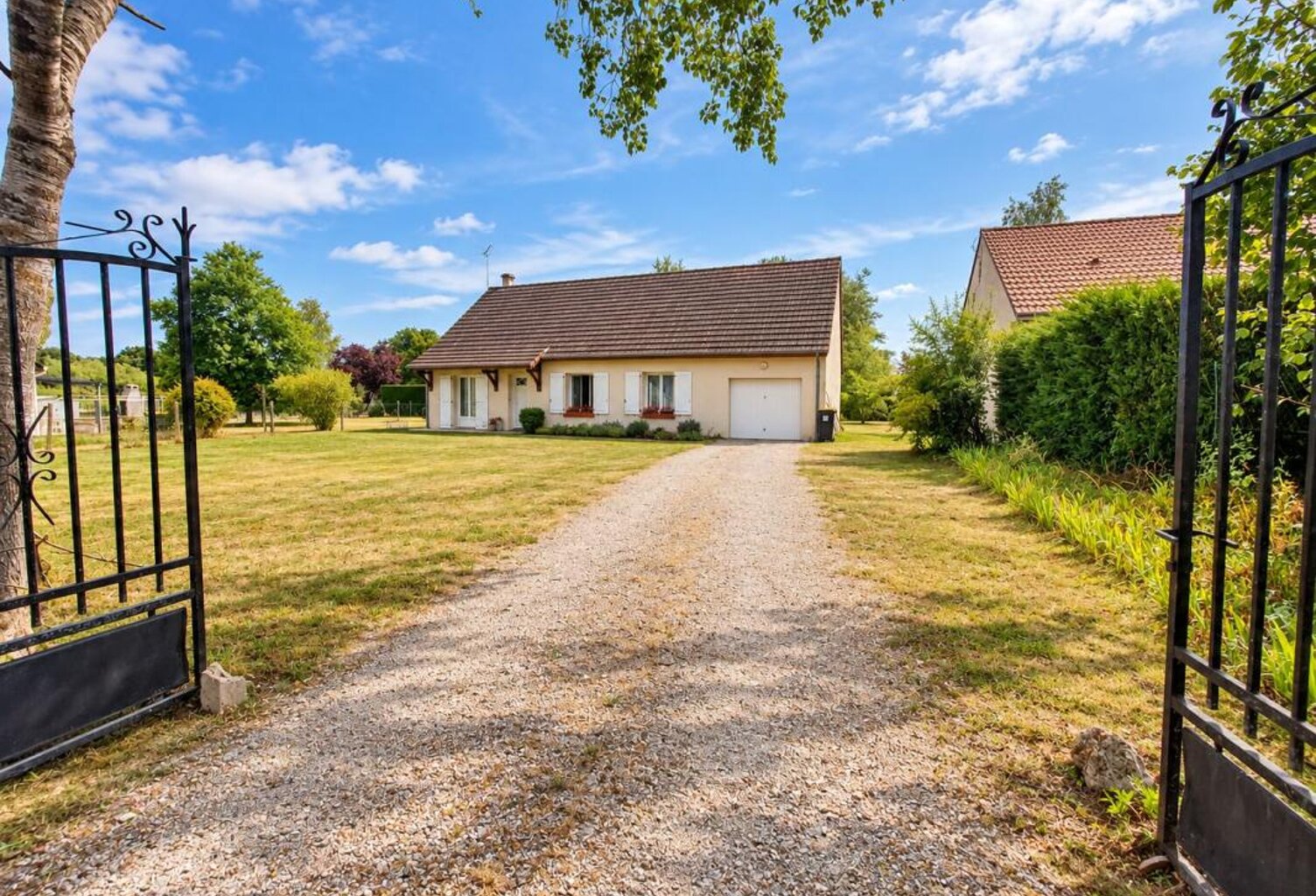 Maison À Vendre — photo 1