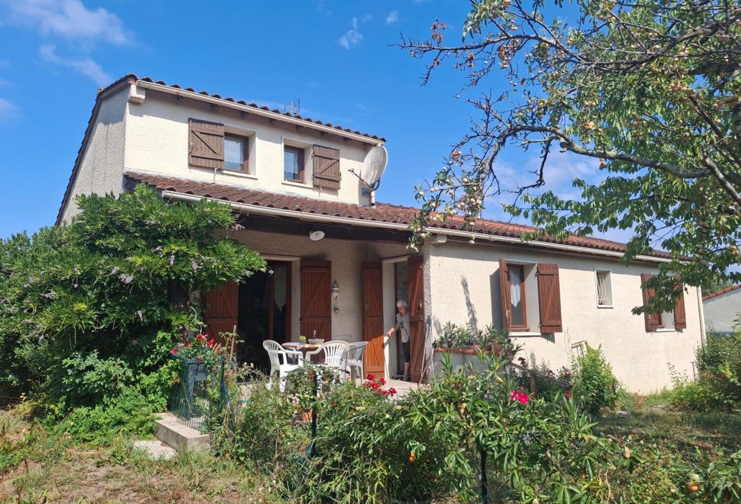 AUSSILLON MAISON DE PLAIN-PIED SUR SOUS-SOL COMPLET ET JARDIN — photo 1
