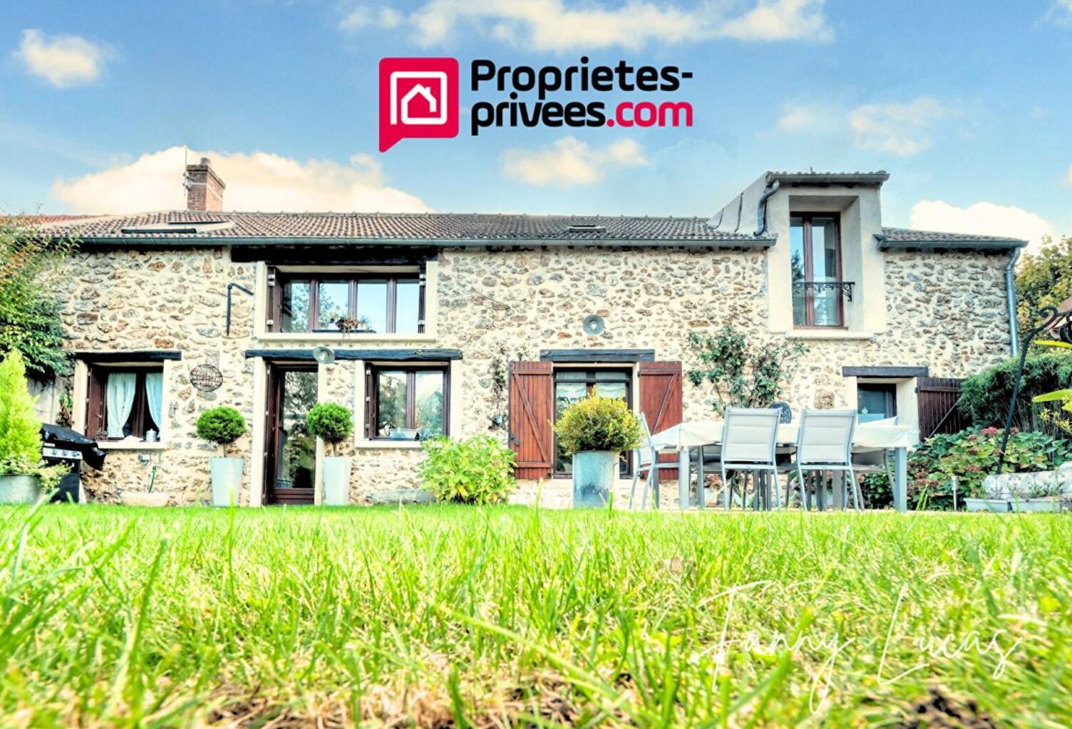 Bien de caractère et sa pièce de vie façon Loft — photo 1