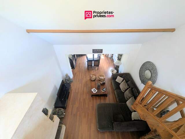 Maison individuelle 7 pièces de 145m² avec jardin clos de 660m² — photo du bien