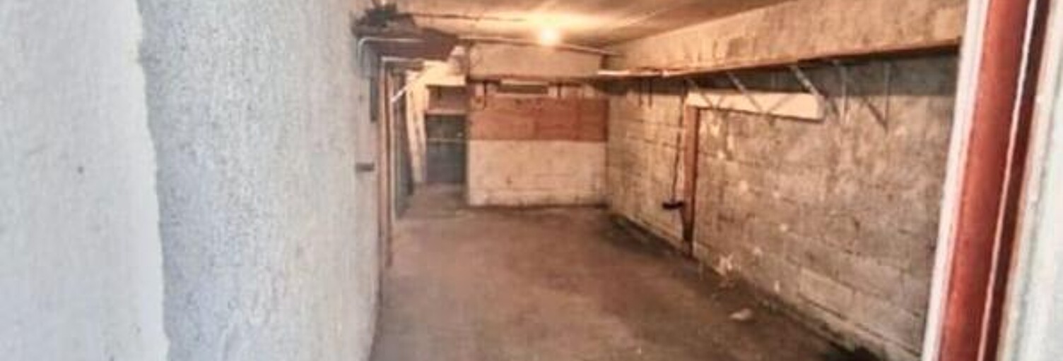 Garage  27 m² à vendre à Perpignan (66100)
