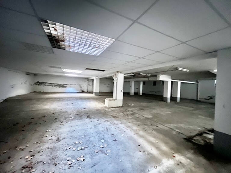 Grand parking de 350 m² en sous sol en centre ville de Perpignan, possibilité de découper les places — photo 1