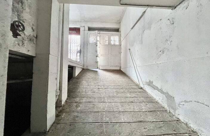 Grand parking de 350 m² en sous sol en centre ville de Perpignan, possibilité de découper les places — photo 3