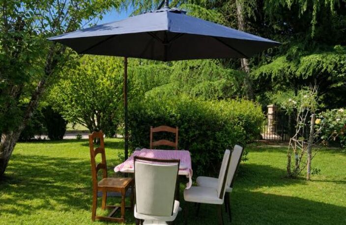 MAISON 5 PIECES AVEC JARDIN — photo 3