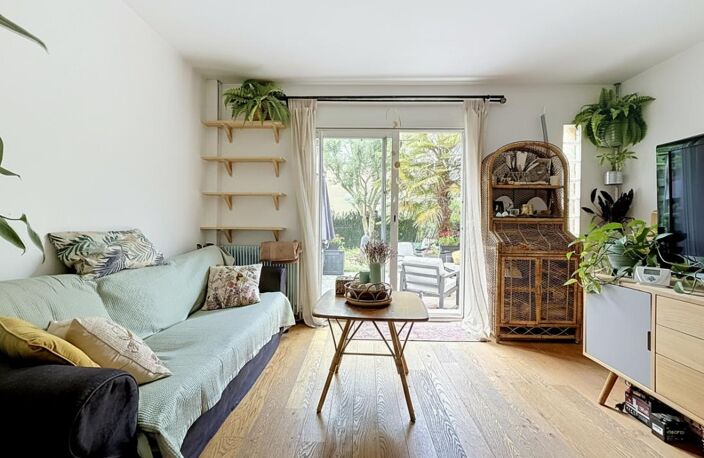 Charmante maison, 4 pièces , 3chambres , terrasse et jardin — photo 2