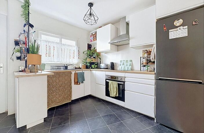 Charmante maison, 4 pièces , 3chambres , terrasse et jardin — photo 3