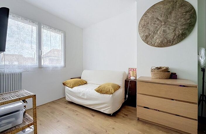 Charmante maison, 4 pièces , 3chambres , terrasse et jardin — photo 4